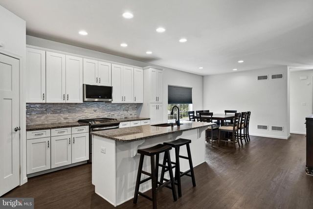 528 BOYCE ST, Coatesville, PA 19320