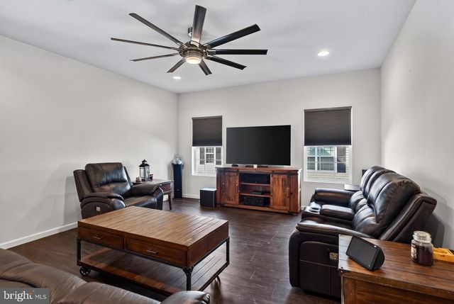 528 BOYCE ST, Coatesville, PA 19320