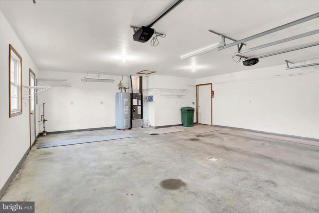 416 FREEDOM DRIVE, Shippensburg, PA 17257