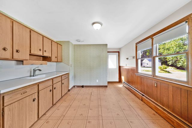 82 Basswood Drive, Middletown, CT 06457