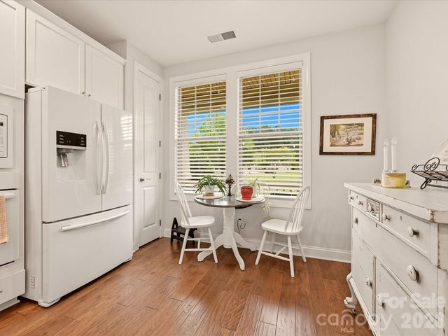7569 Short Putt Court, Charlotte, NC 28215