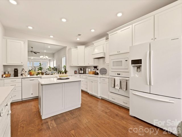 7569 Short Putt Court, Charlotte, NC 28215