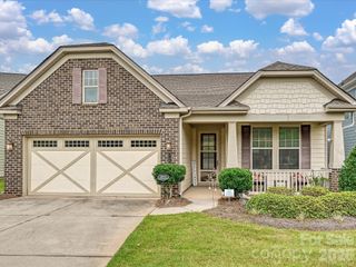 7569 Short Putt Court, Charlotte, NC 28215