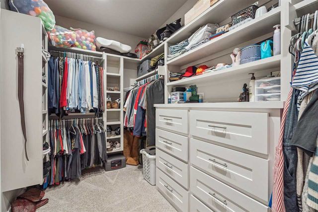 7590 NE Highland Hills Dr, Elgin, OK 73538