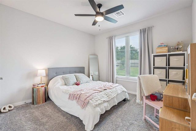 7590 NE Highland Hills Dr, Elgin, OK 73538