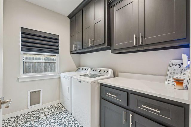 7590 NE Highland Hills Dr, Elgin, OK 73538