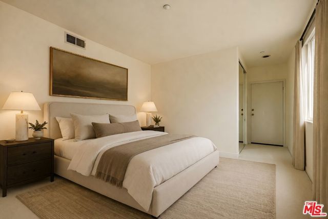 2030 S Bentley Avenue 200, Los Angeles, CA 90025