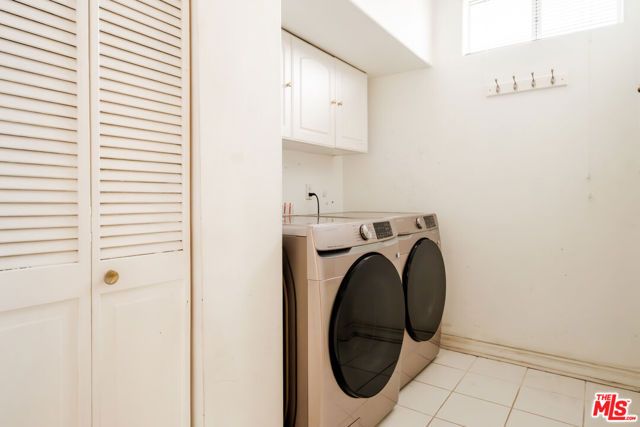 2030 S Bentley Avenue 200, Los Angeles, CA 90025