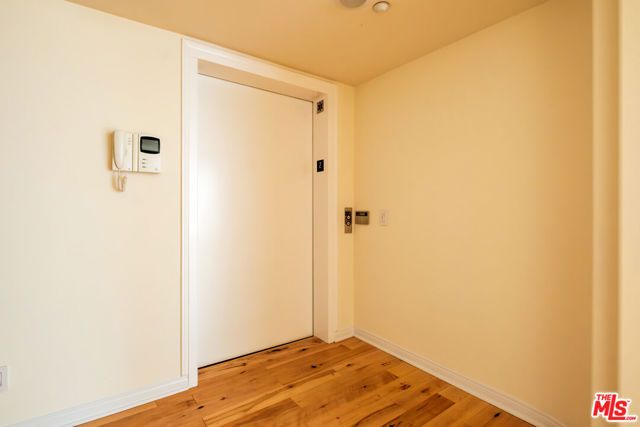 2030 S Bentley Avenue 200, Los Angeles, CA 90025