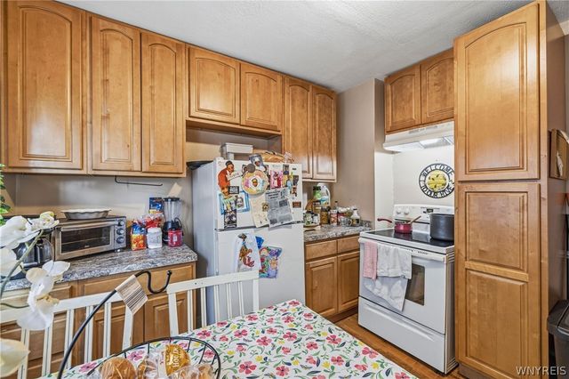 534 12th Street, Niagara Falls, NY 14301