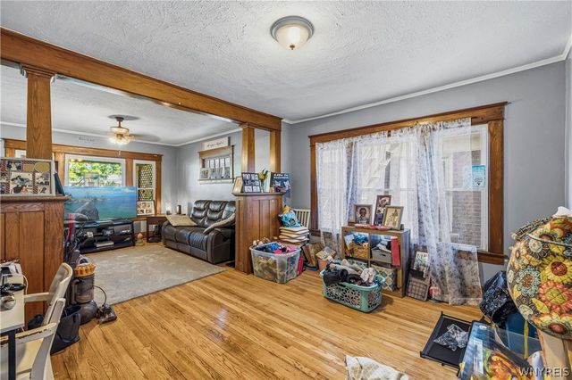 534 12th Street, Niagara Falls, NY 14301