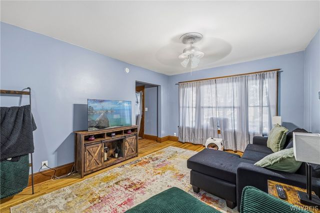 534 12th Street, Niagara Falls, NY 14301