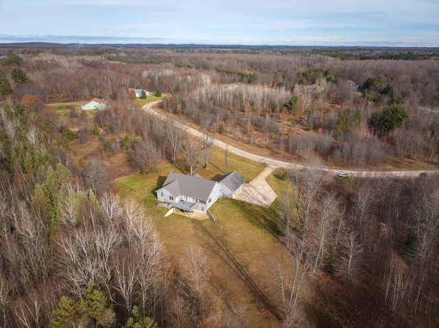 470 Sweetwater Drive, Selma Twp, MI 49601