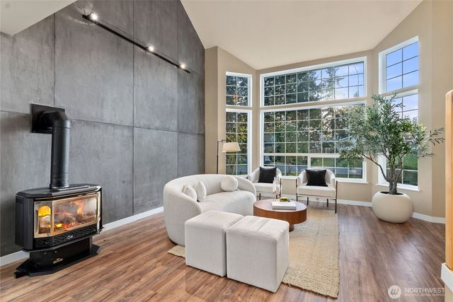 28204 29th Ave S, Federal Way, WA 98003