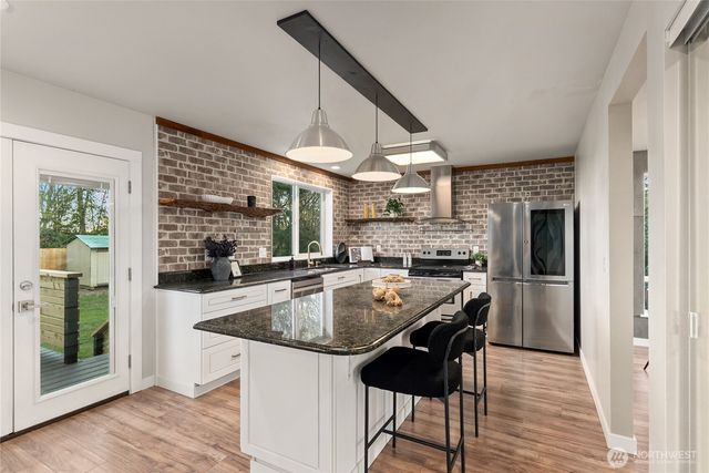 28204 29th Ave S, Federal Way, WA 98003