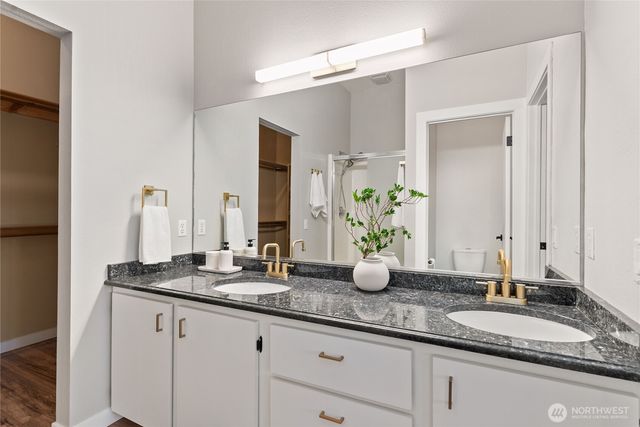 28204 29th Ave S, Federal Way, WA 98003