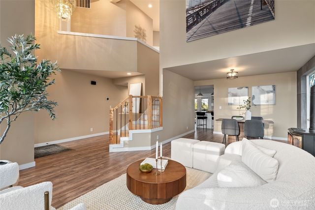 28204 29th Ave S, Federal Way, WA 98003