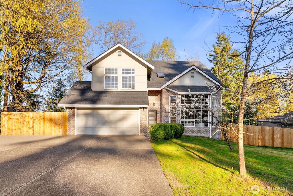 28204 29th Ave S, Federal Way, WA 98003