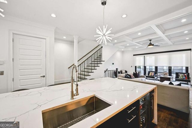 1108 Briar Cove Circle, Atlanta, GA 30329