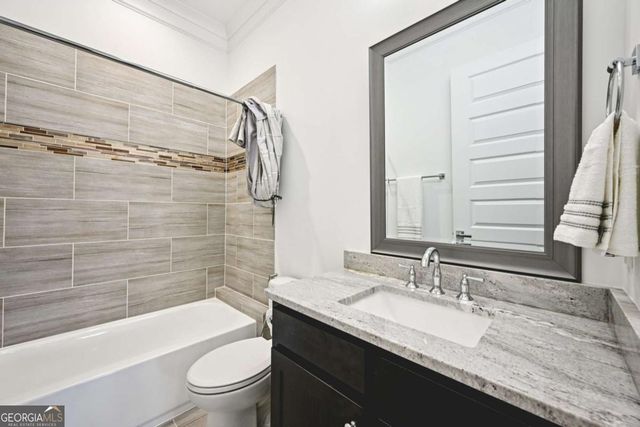 1108 Briar Cove Circle, Atlanta, GA 30329