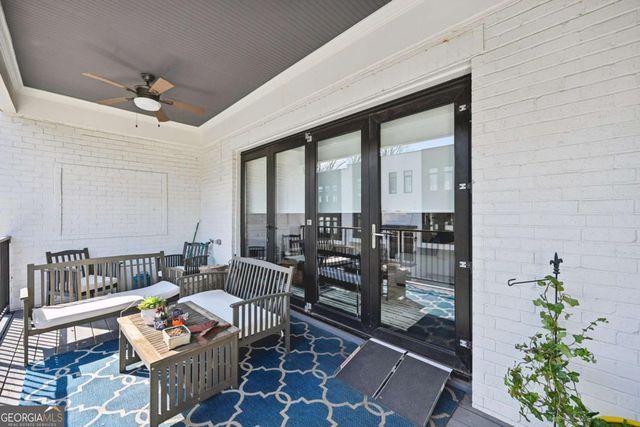 1108 Briar Cove Circle, Atlanta, GA 30329