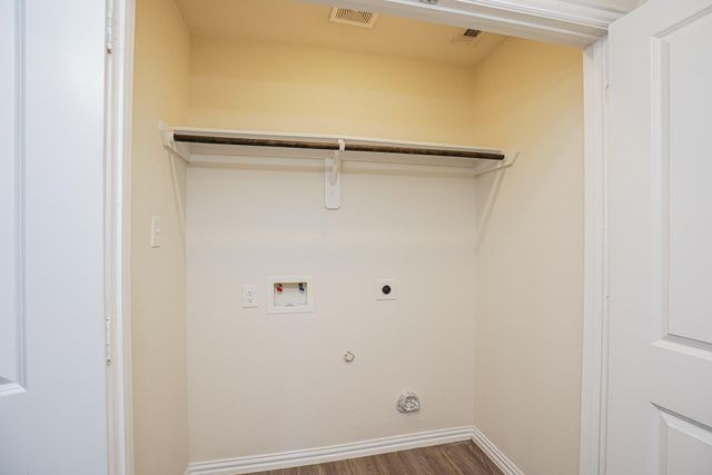 8521 Dosia Street, Houston, TX 77051