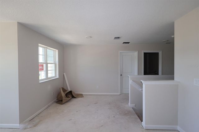 6729 YELLOW WARBLER BEND, St Cloud, FL 34773