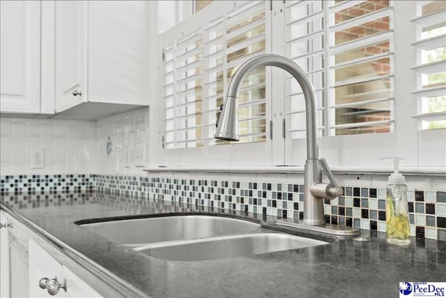 2200 Sun Vue Dr., Florence, SC 29506