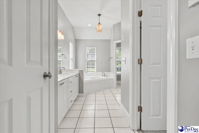 2200 Sun Vue Dr., Florence, SC 29506