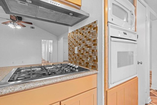 8918 Grape Street, Houston, TX 77036