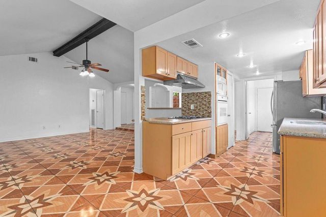 8918 Grape Street, Houston, TX 77036