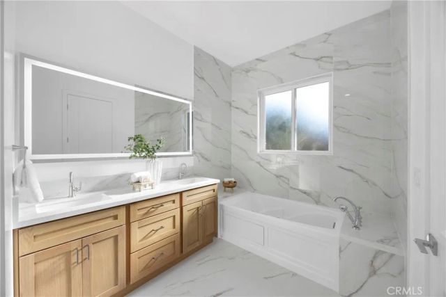 12151 Reagan, Los Alamitos, CA 90720