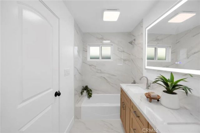 12151 Reagan, Los Alamitos, CA 90720