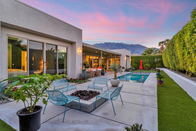 1658 Ava Court, Palm Springs, CA 92262