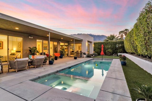 1658 Ava Court, Palm Springs, CA 92262