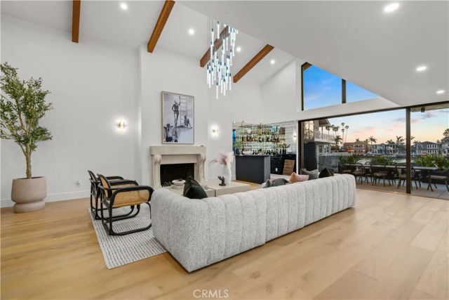 16861 Edgewater, Huntington Beach, CA 92649