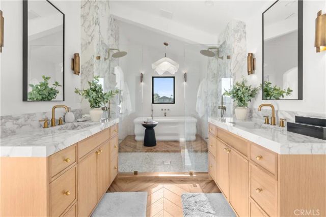 16861 Edgewater, Huntington Beach, CA 92649