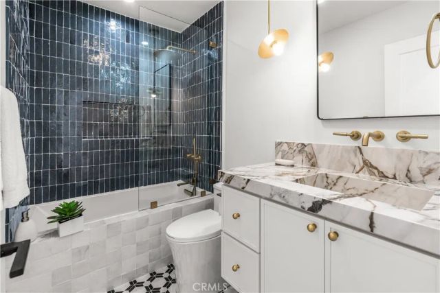 16861 Edgewater, Huntington Beach, CA 92649