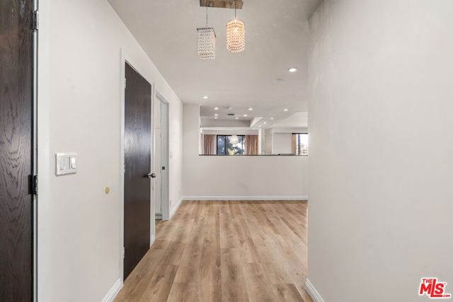 4460 Wilshire Boulevard 406, Los Angeles, CA 90010