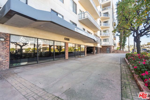 4460 Wilshire Boulevard 406, Los Angeles, CA 90010