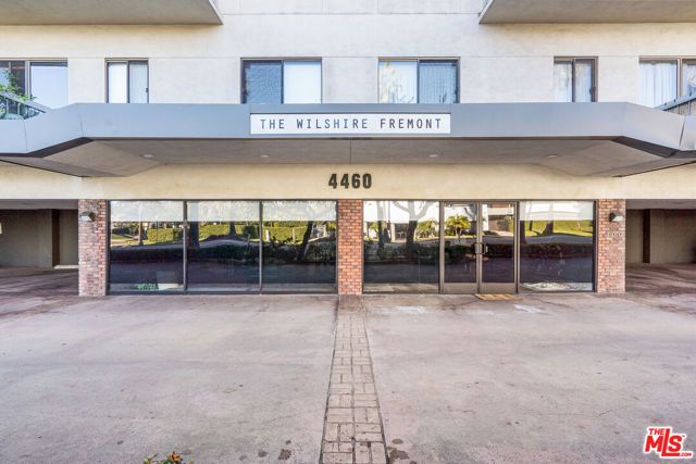4460 Wilshire Boulevard 406, Los Angeles, CA 90010