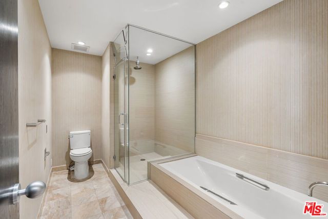 4460 Wilshire Boulevard 406, Los Angeles, CA 90010