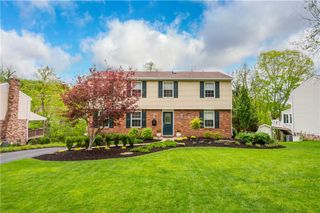 5959 Daleview Drive, Bethel Park, PA 15102