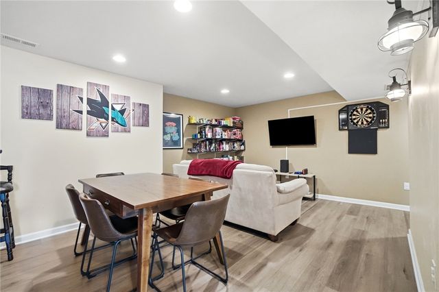 682 Quill Road, Beavercreek, OH 45430