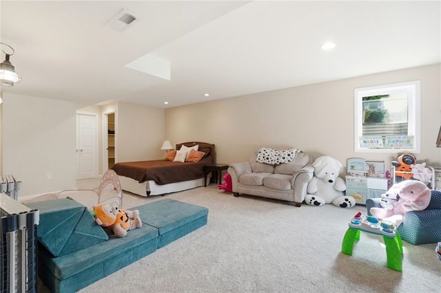 682 Quill Road, Beavercreek, OH 45430