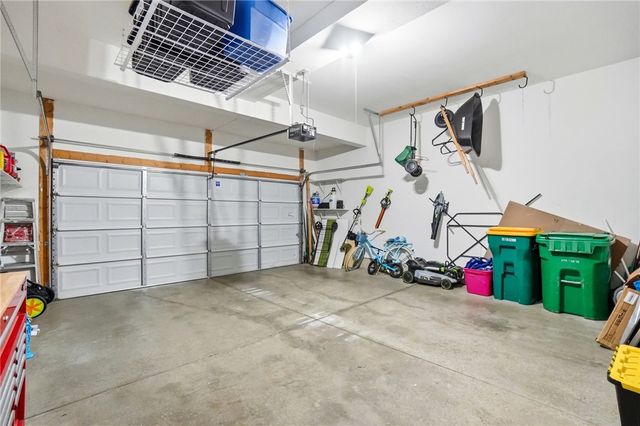 682 Quill Road, Beavercreek, OH 45430
