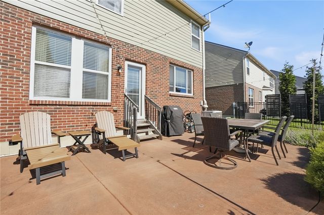 682 Quill Road, Beavercreek, OH 45430