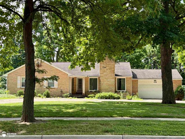 418 E Oliver Street, Owosso, MI 48867