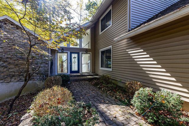 8303 Weller Road, Montgomery, OH 45242