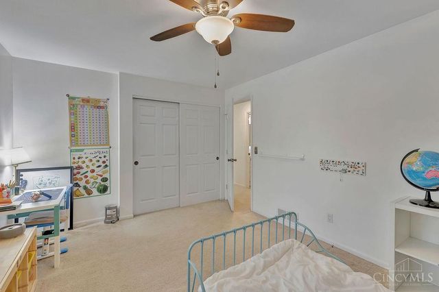 8303 Weller Road, Montgomery, OH 45242